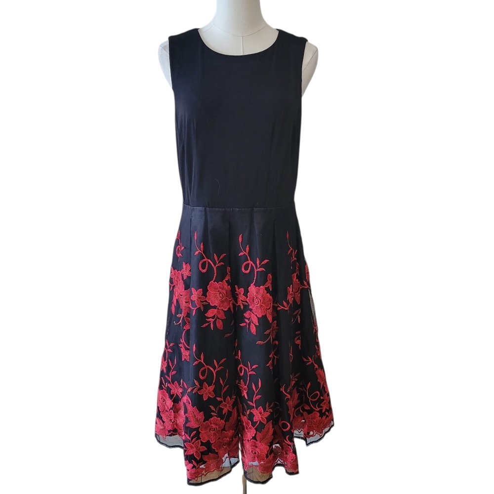 R&K Black & Red Sleeveless Embroidered Floral‎ Dress Size 8